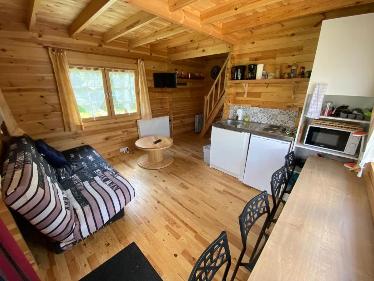 Camping Des Coteaux *